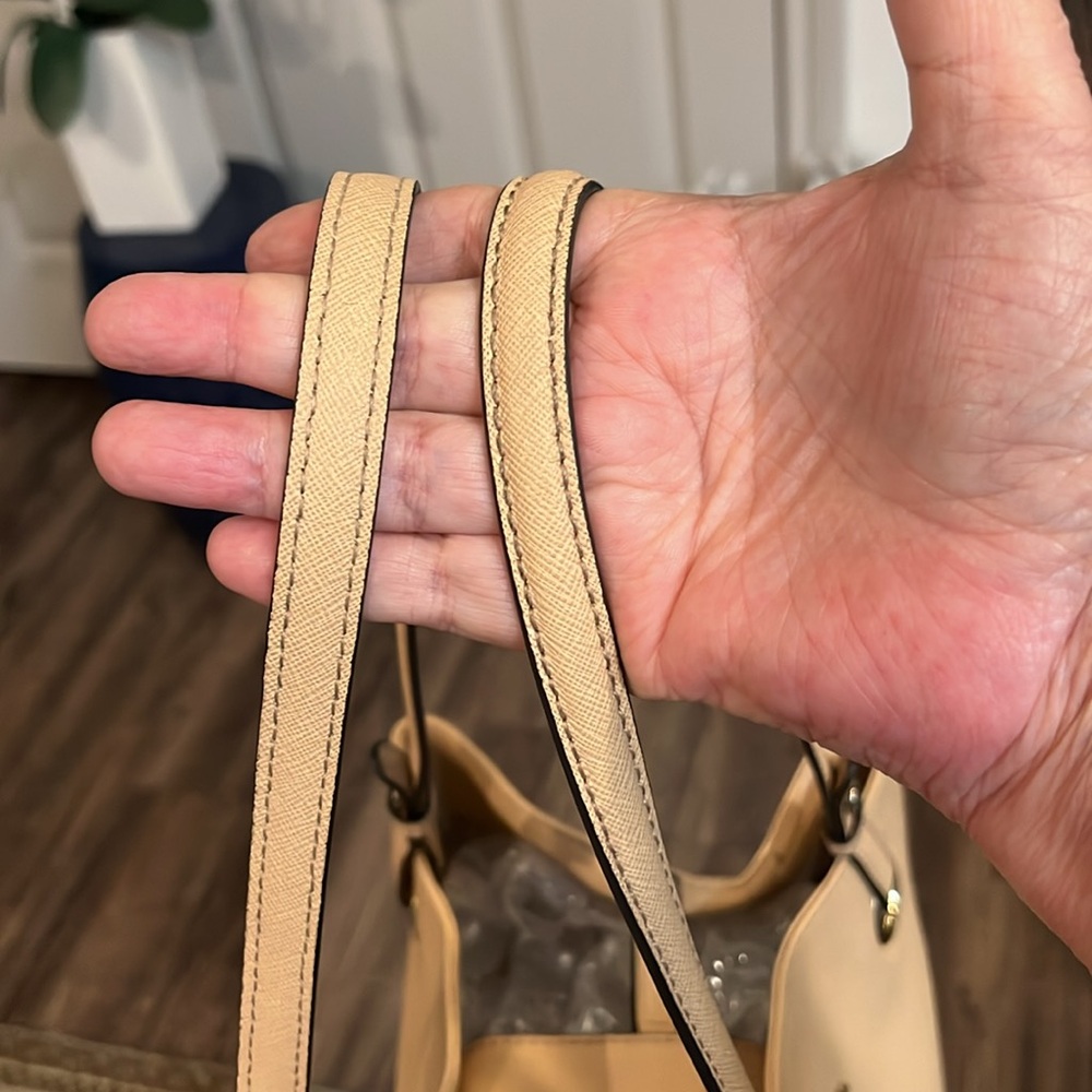 Calvin Klein Beige Tote Bag very beautiful - Picture 4 of 5